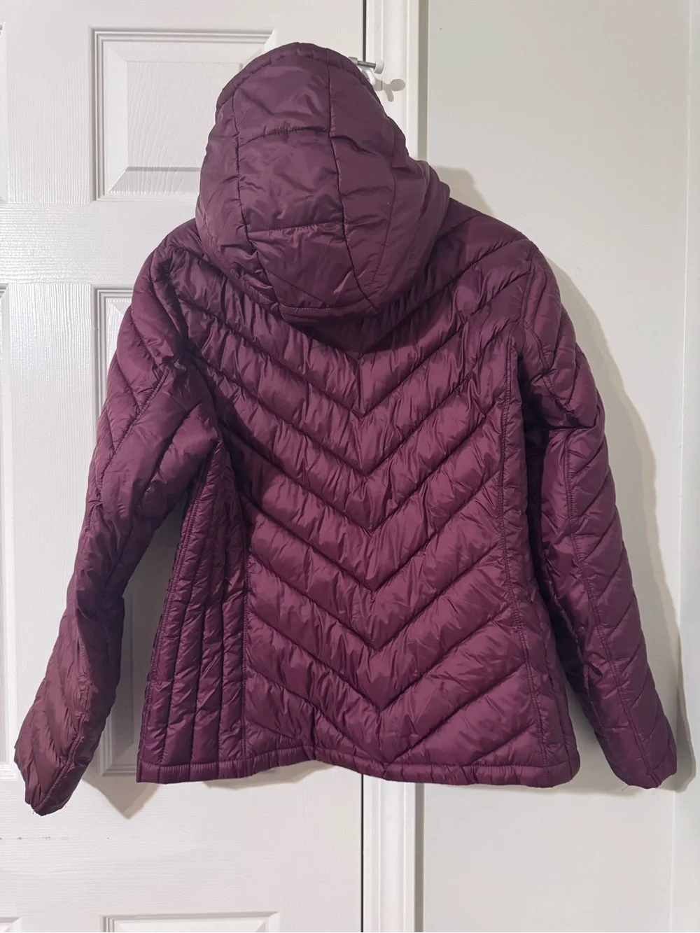 Michael Kors Reversible Quilted Puffer Jacket - stains